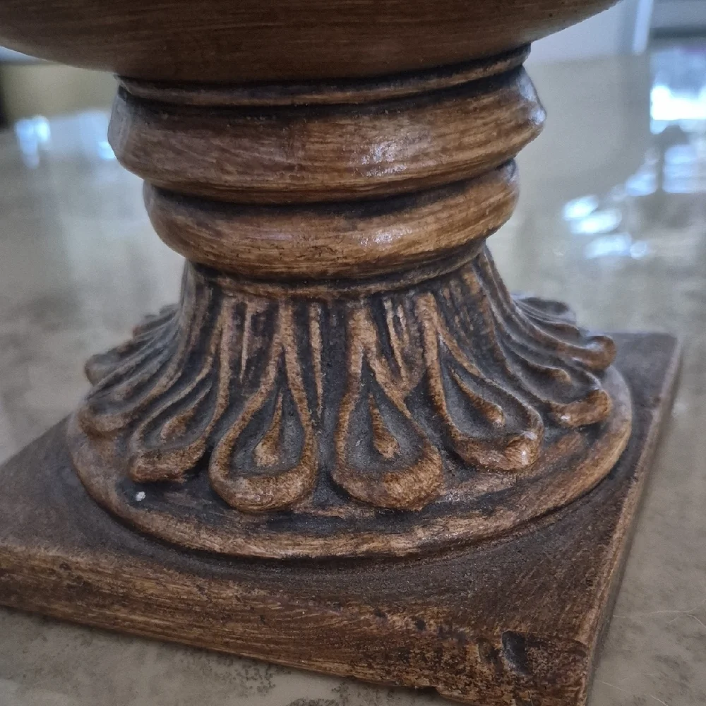 **HP**Neiman Marcus Faux Floral Arrangement in Gold/Bronze/Brown Ornate Vase
